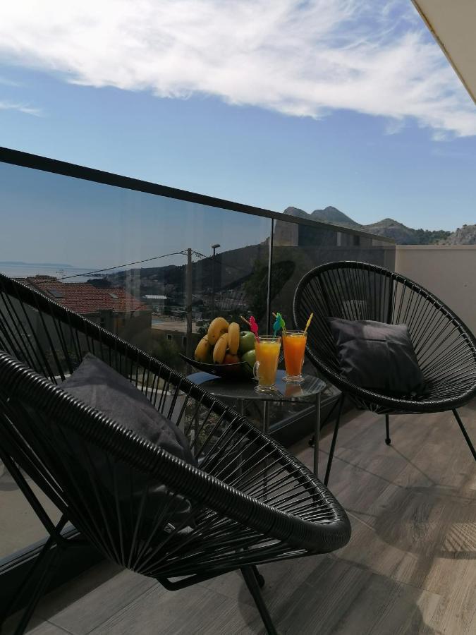 Apartman Max !!!! Omiš Buitenkant foto